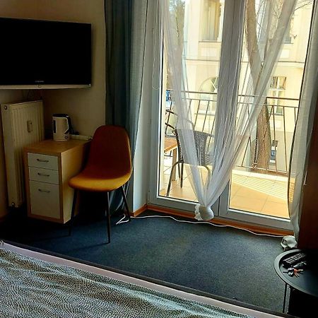 Citysopot-Centrum-Dabrowskiego 外观 照片